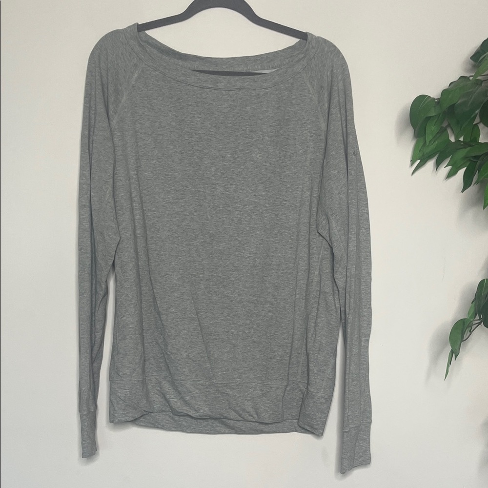 Nike Dri Fir Gray Long Sleeved Top